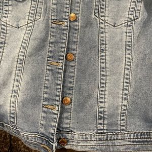 Ladies Stretchy Jean Jacket